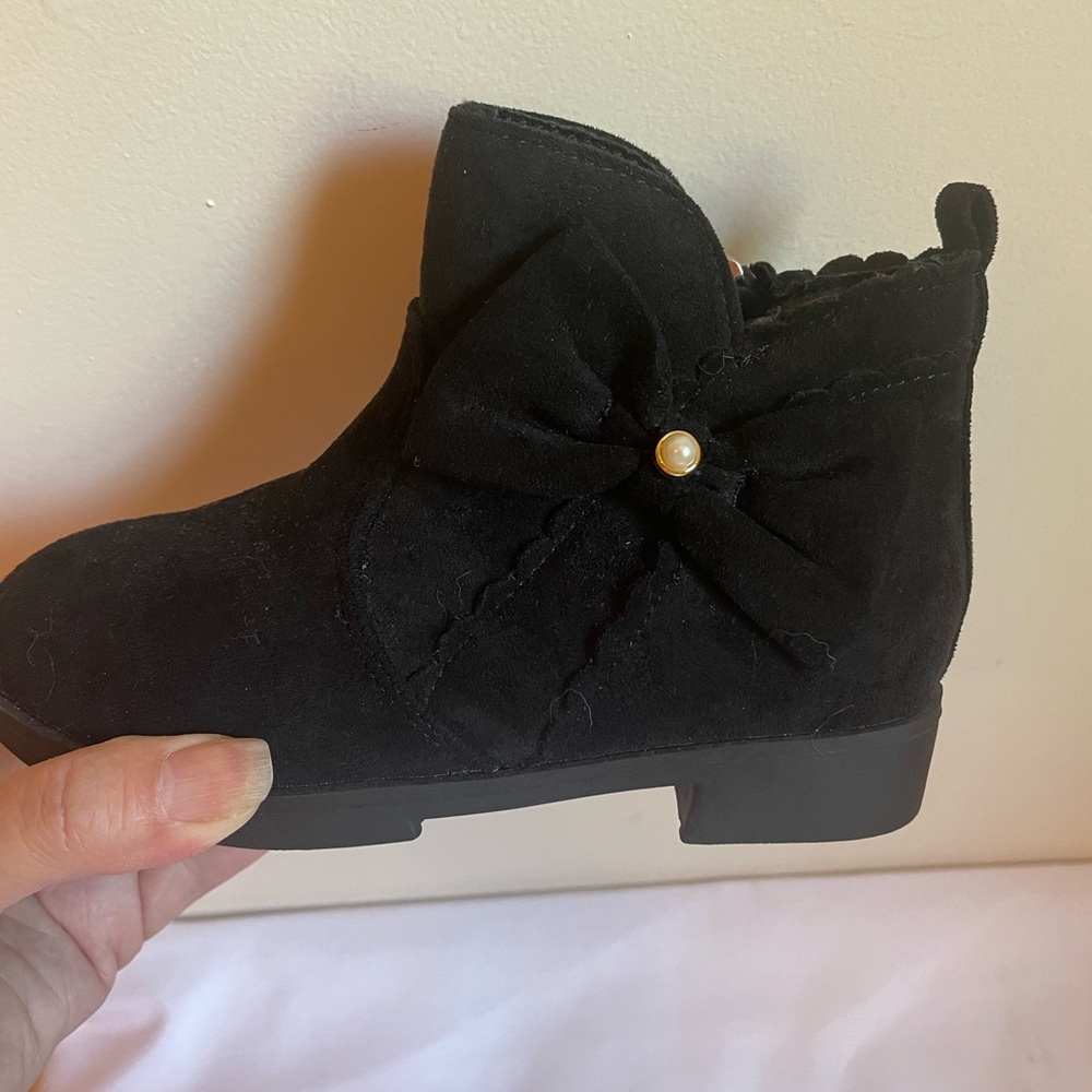 Pandaninjia Clara Black Suede Kids Zip Boots with‎ Bow Detail, NWOT, Size 11